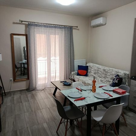 אתונה Alimos Apartments מראה חיצוני תמונה