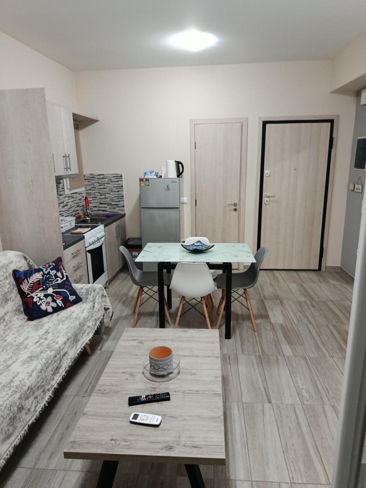 אתונה Alimos Apartments מראה חיצוני תמונה